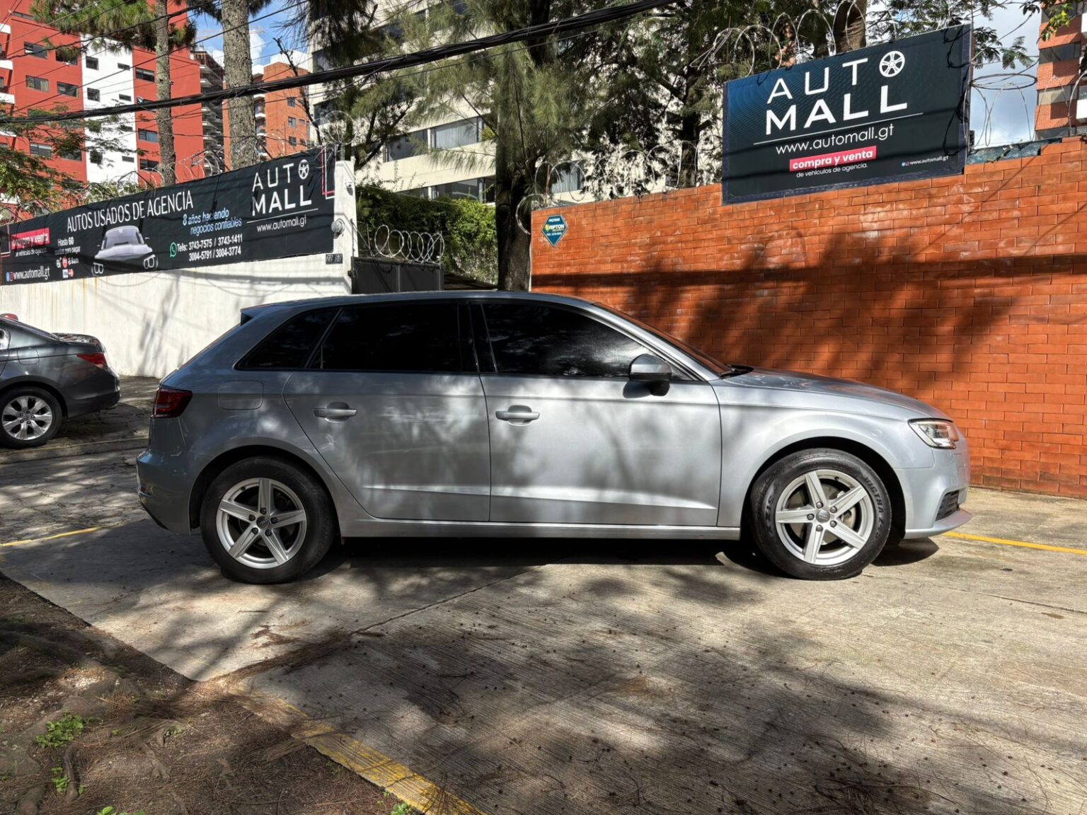 Audi-A3-2019-739KRG (3)