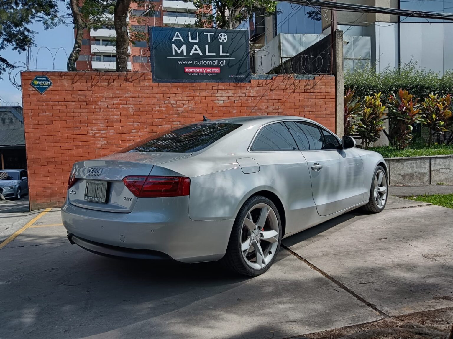 Audi-A5-2009-965DVD (14)