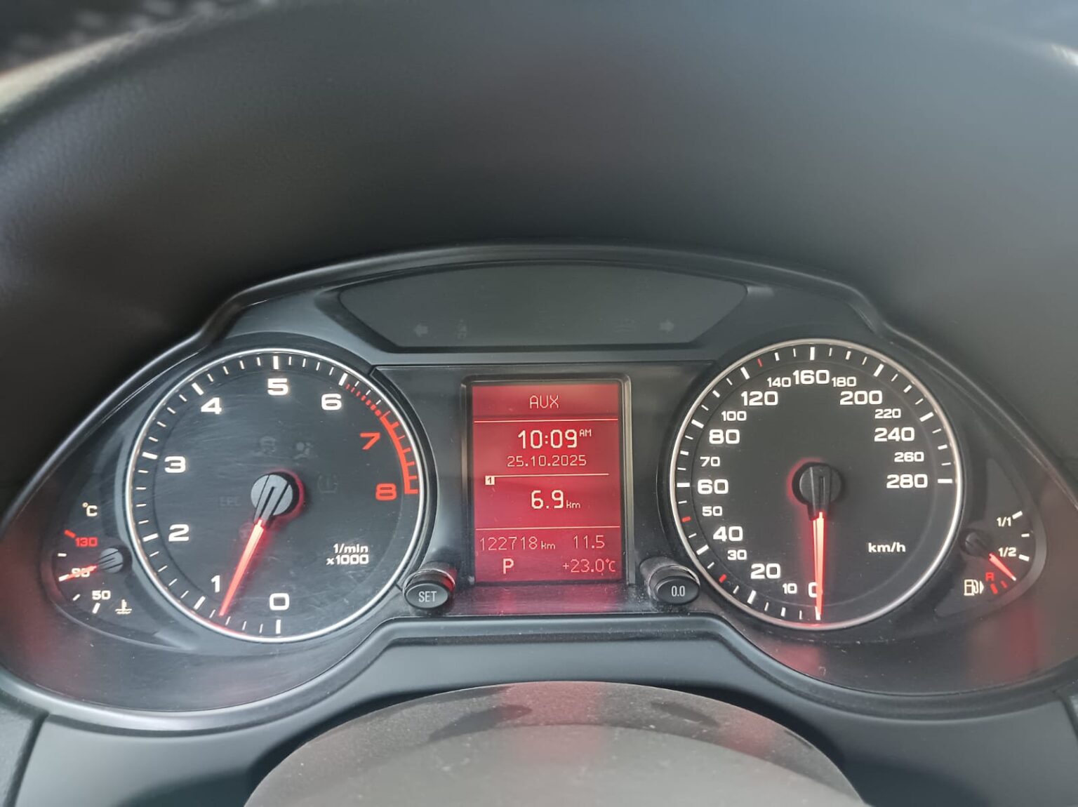 Audi-Q5-2011-908DZD (5)