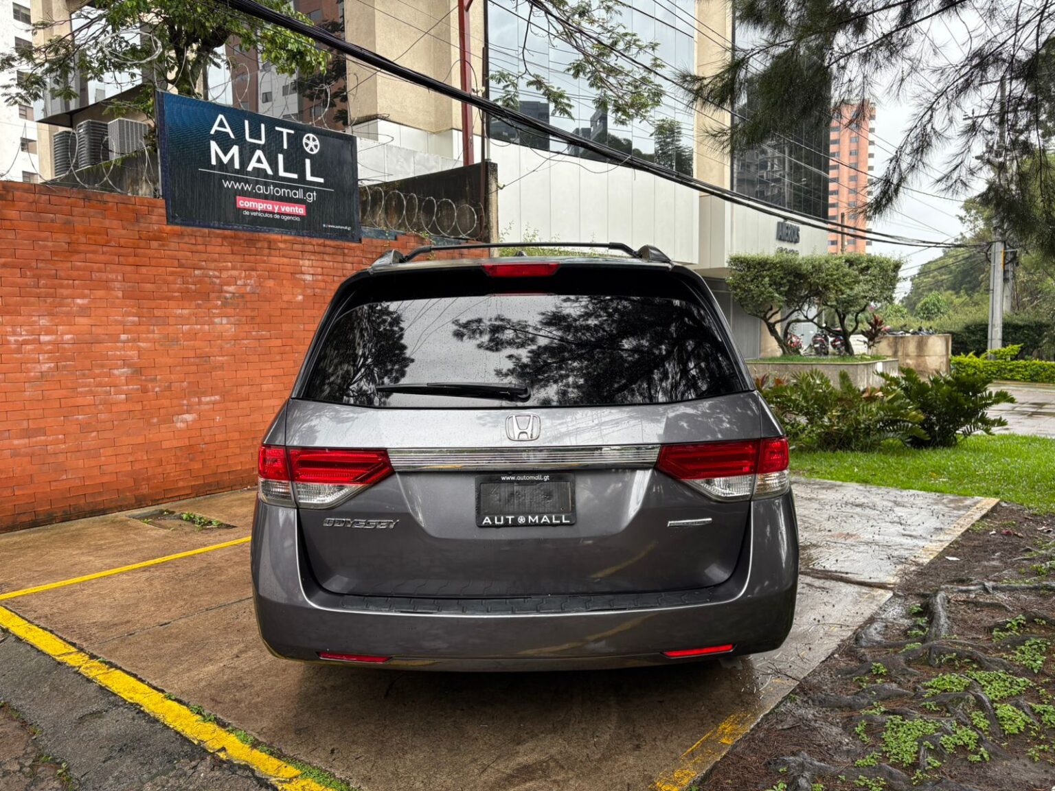 Honda-Odyssey-SE-2016-122JVK (8)