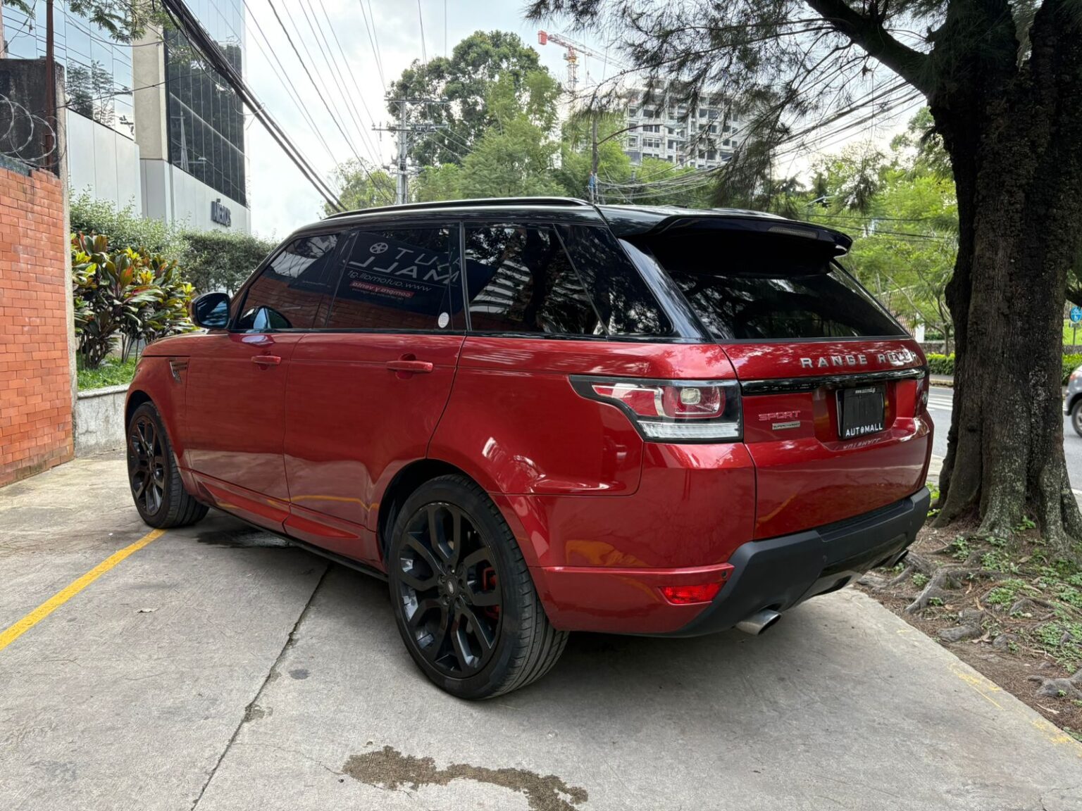 Land-Rover-Range-Rover-2015-178KTR (6)