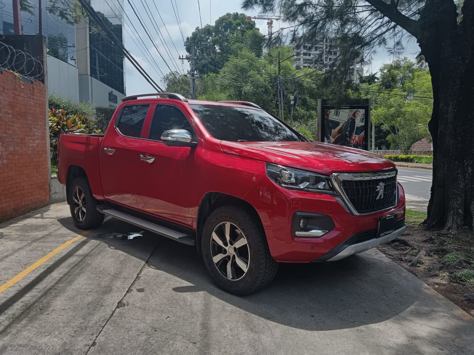 Peugeot-Landtrek-MT-676KNJ (7)