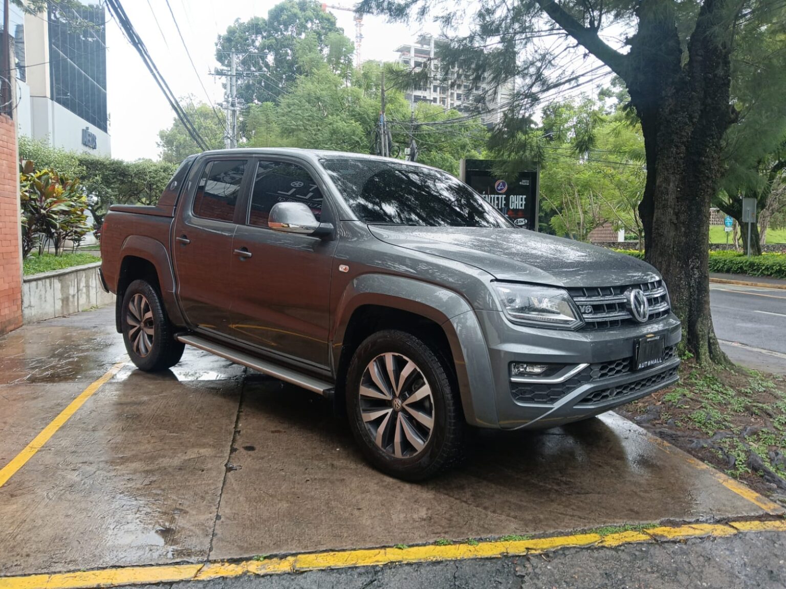 Volkjswagen-Amarok-V6-2022-690JYY (4)