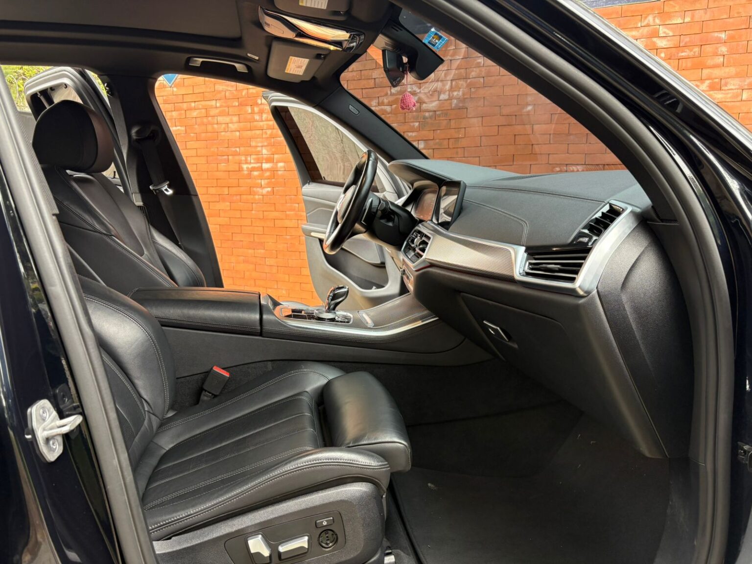 BMW-X5-XDrive-40i-2021-093JVY (10)