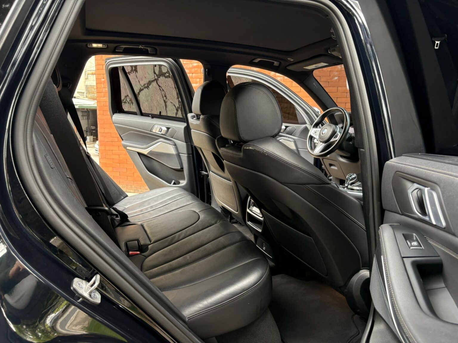 BMW-X5-XDrive-40i-2021-093JVY (16)