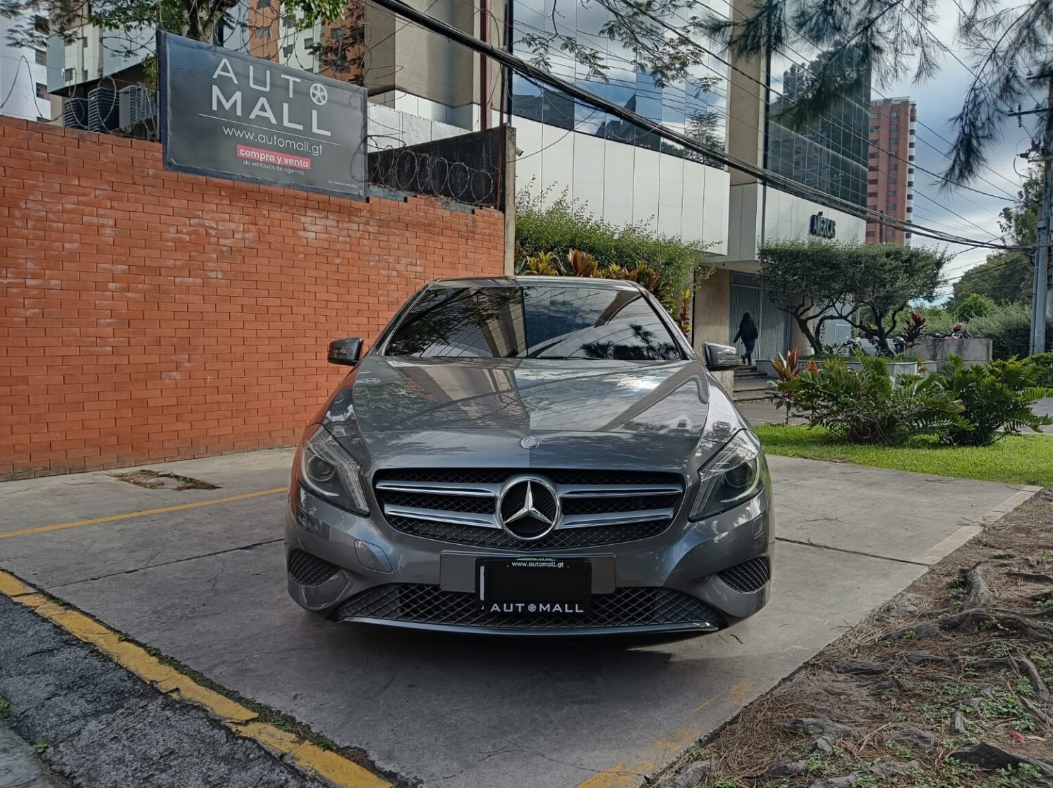 Mercedes-Benz-A200-2014-361FRB (4)