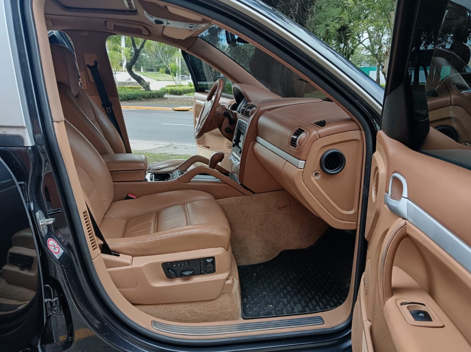 Porsche-Cayenne-Turbo-2003-411BMP (11)