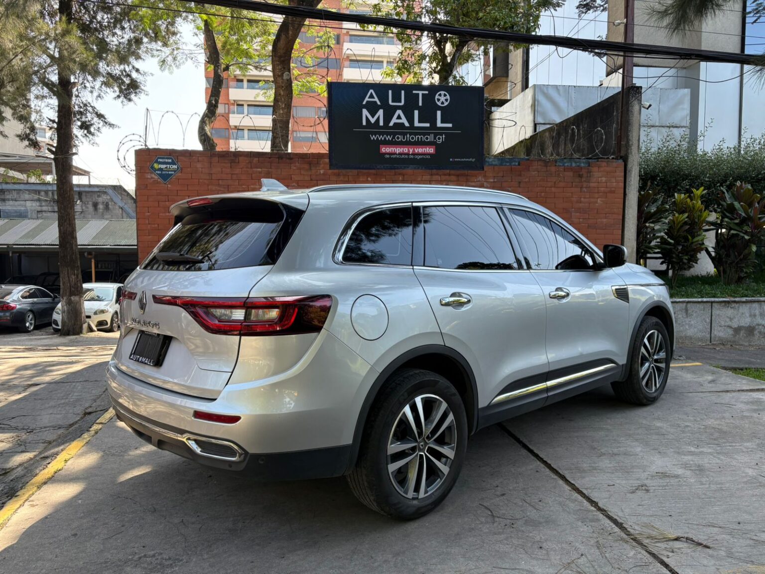 Renault-Koleos-2018-200GRZ (4)