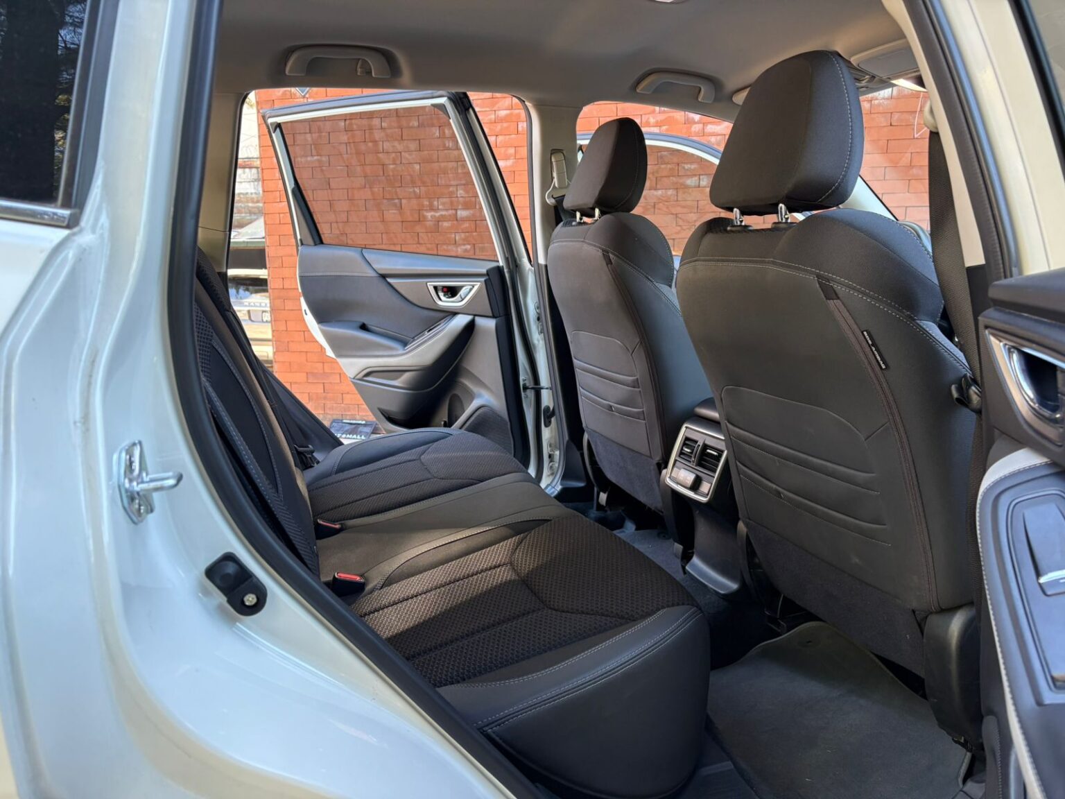 Subaru-Forester-2023-497KRC (11)