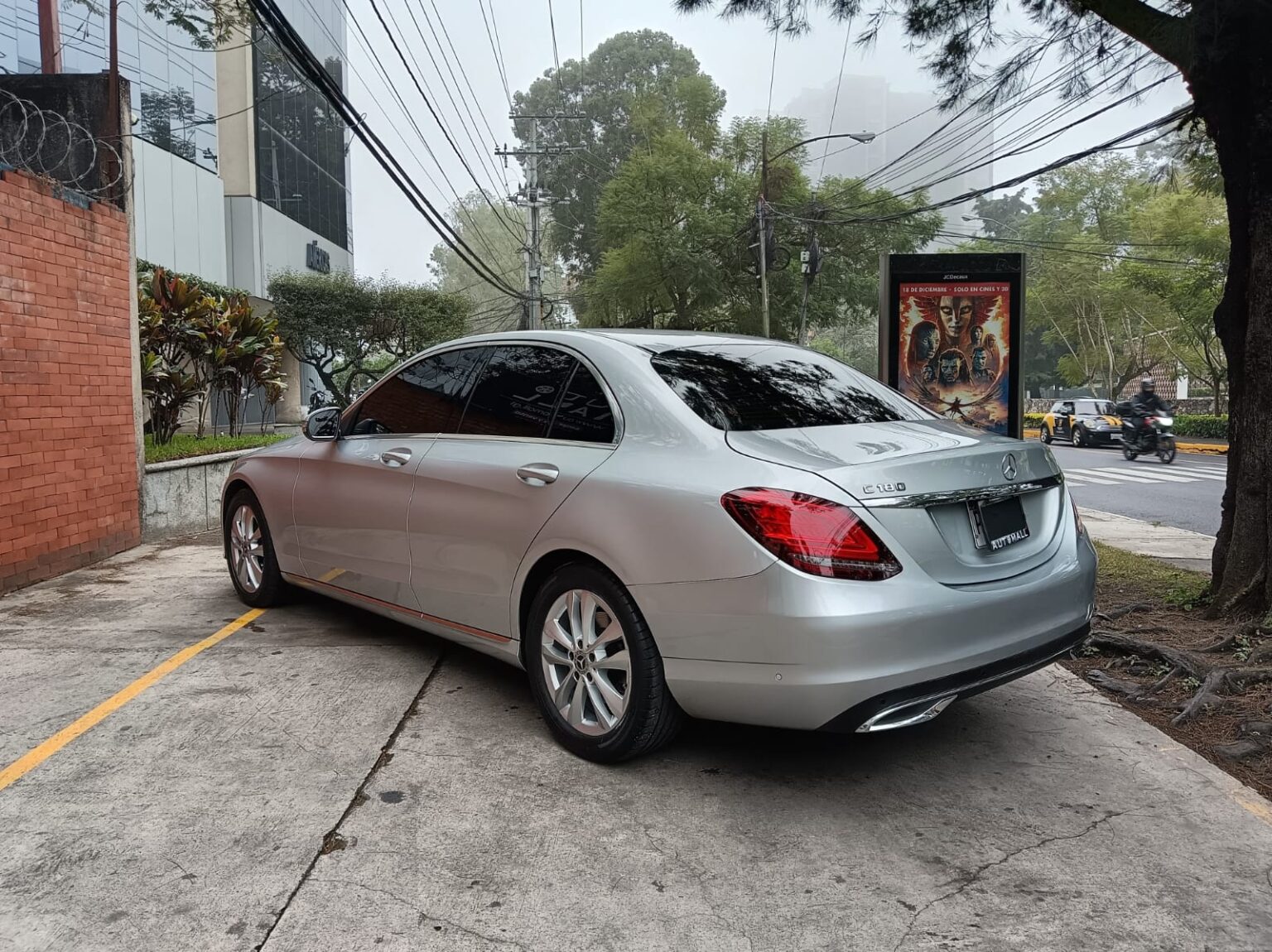 Mercedes-Benz-C180-2020-377JCH (1)