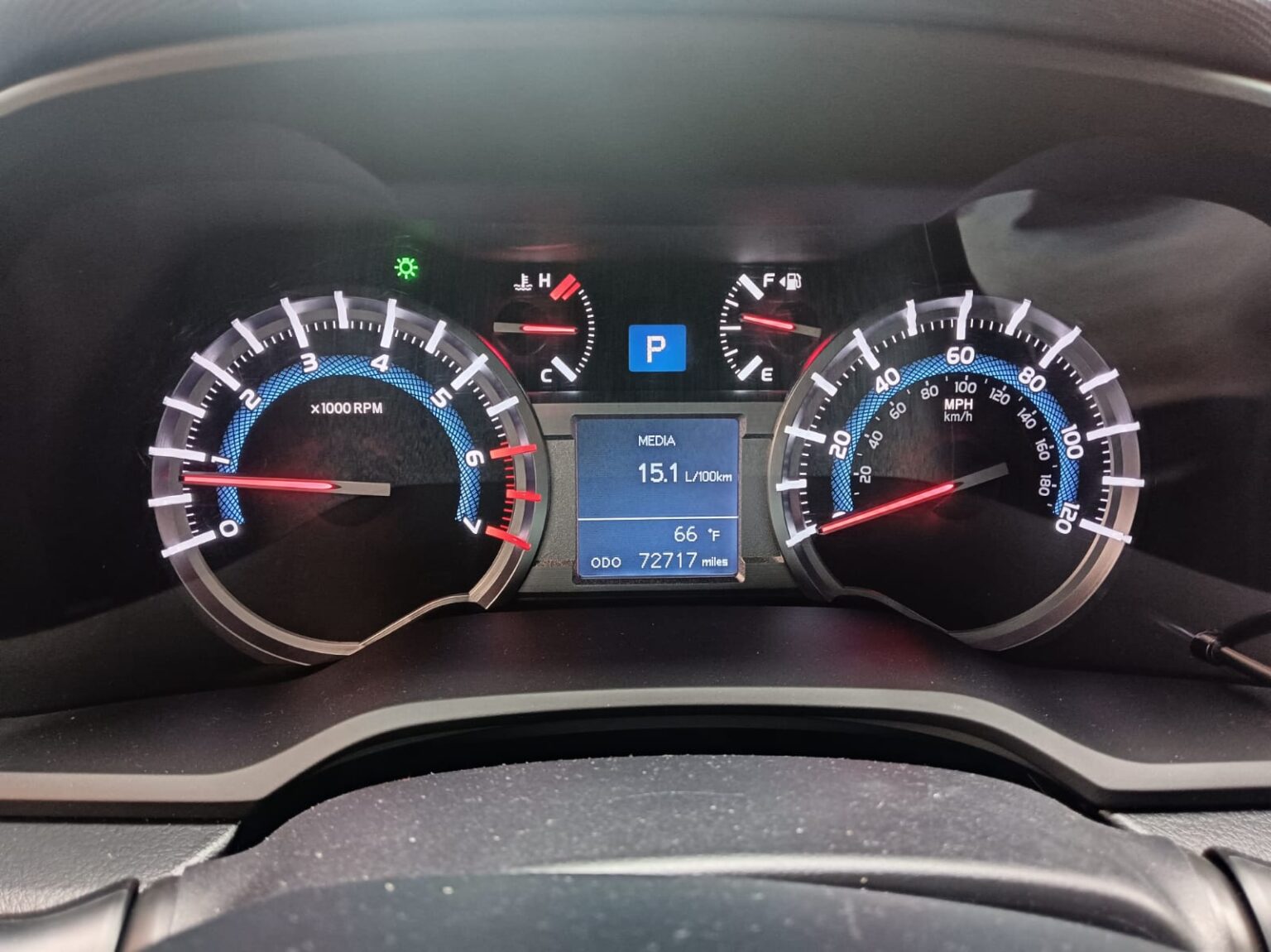 Toyota-4Runner-4WD-2019-889JWY (16)