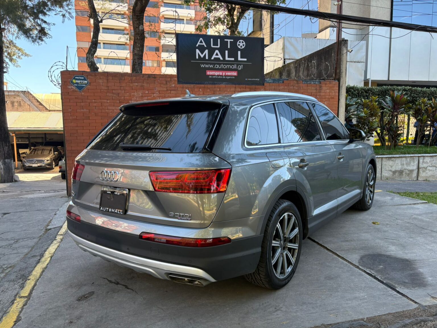 Audi-Q7-Blindada-2016-123GDB (10)