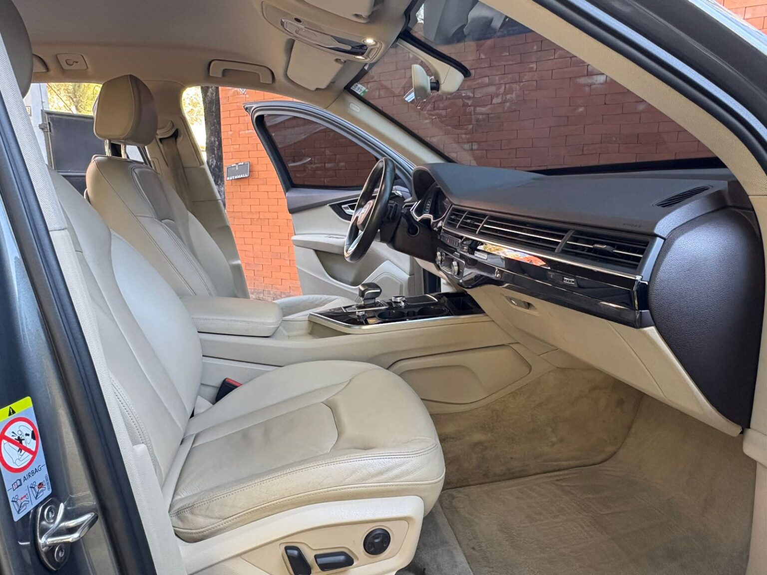 Audi-Q7-Blindada-2016-123GDB (16)