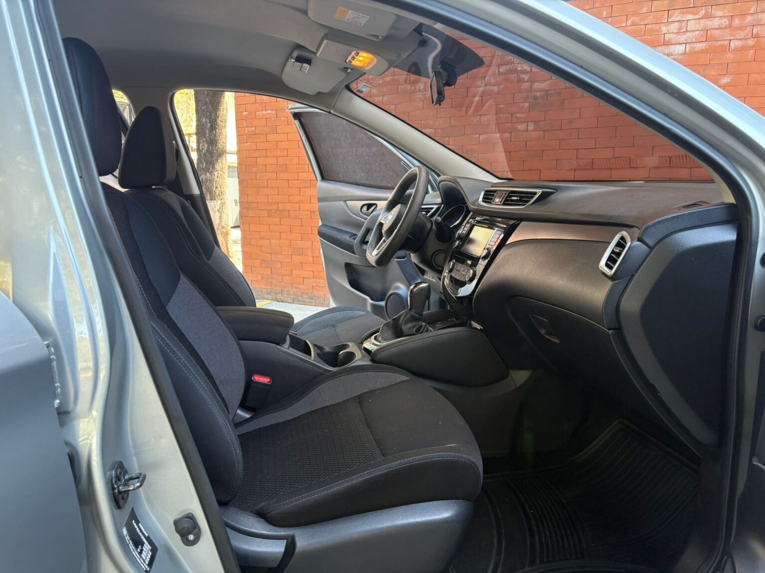 Nissan-Qashqai-AT-2022-474JLQ (10)