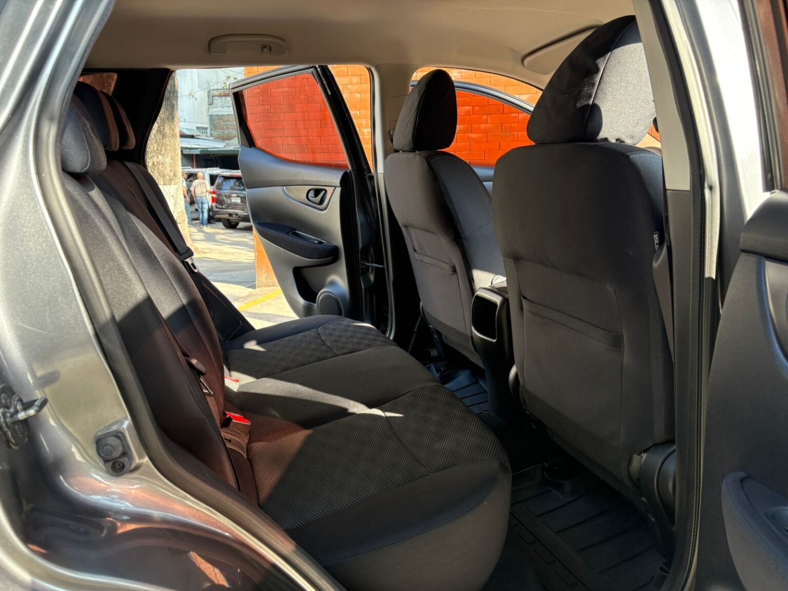 Nissan-Qashqai-MT-2016-964GFH (10)