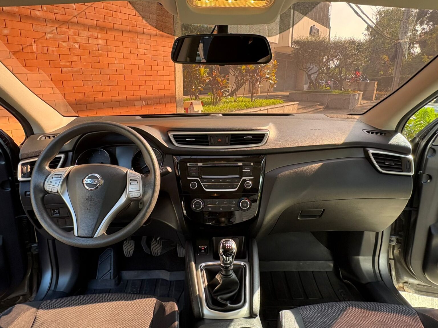 Nissan-Qashqai-MT-2016-964GFH (11)