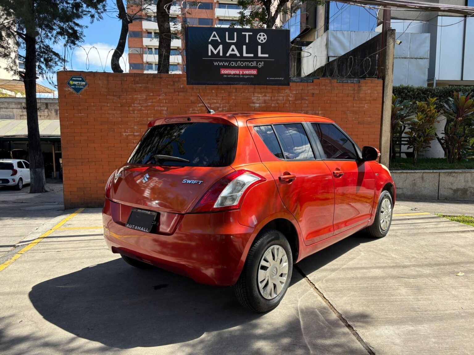 Suzuki-Swift-GL-2015-FTK (4)