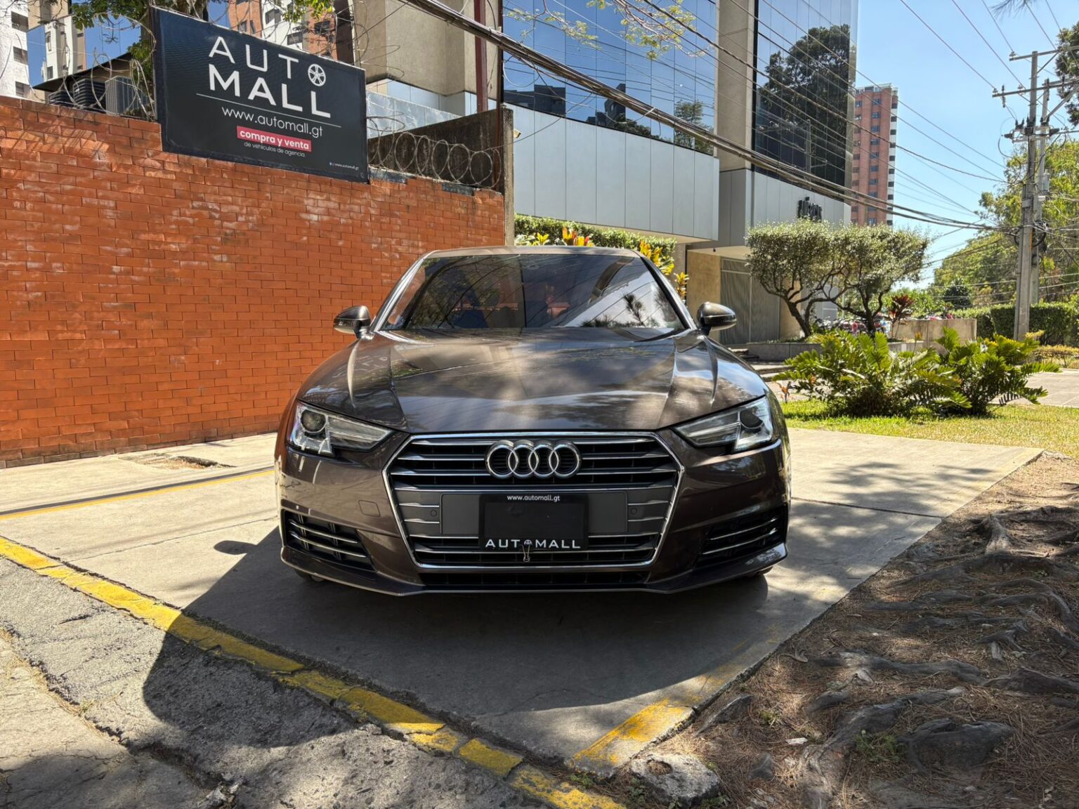 Audi-A4-2018-514GSL (14)