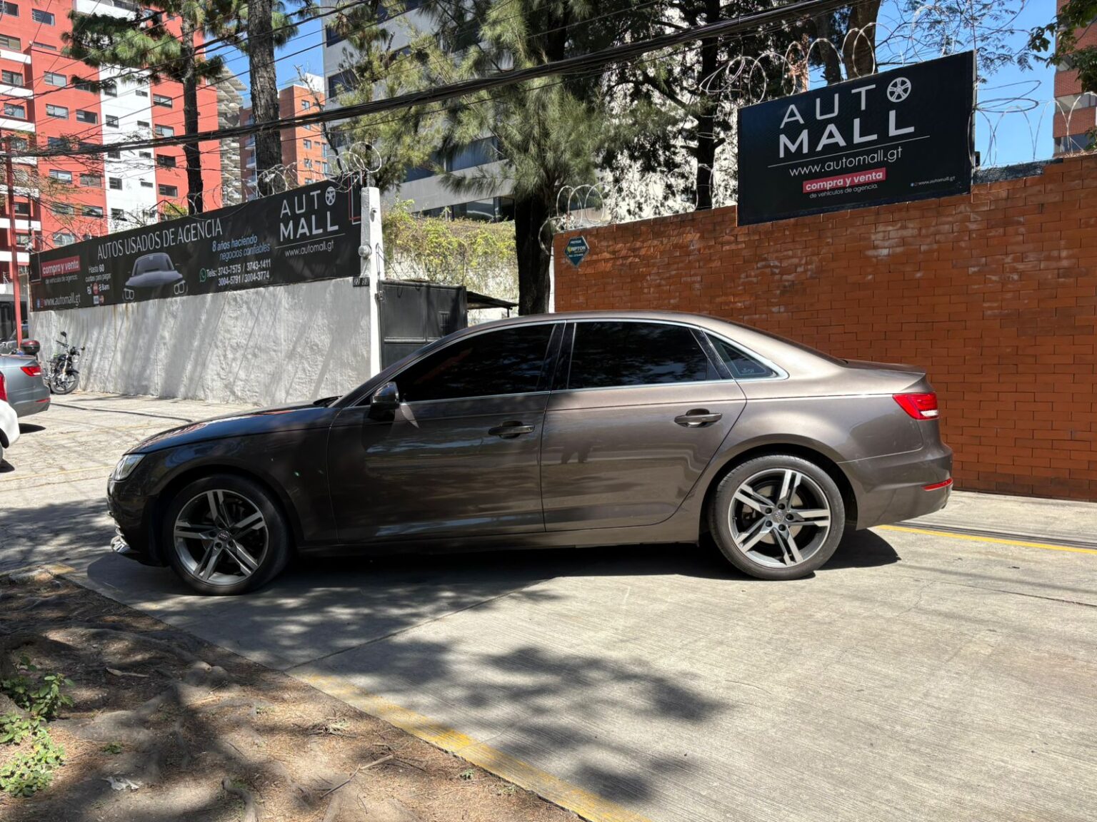 Audi-A4-2018-514GSL (2)