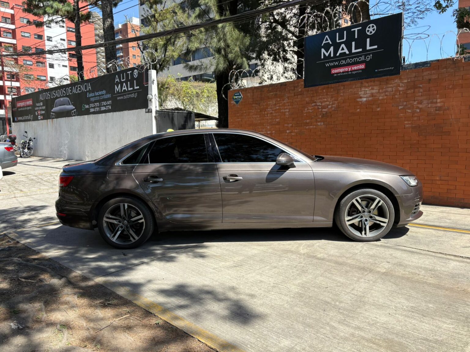 Audi-A4-2018-514GSL (4)