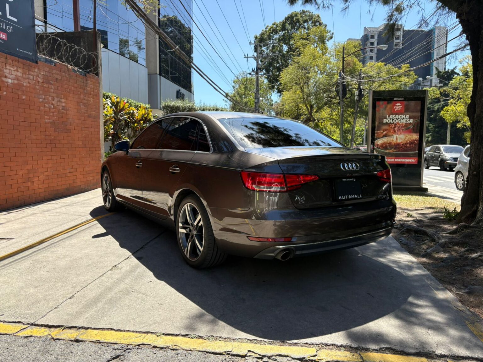 Audi-A4-2018-514GSL (5)