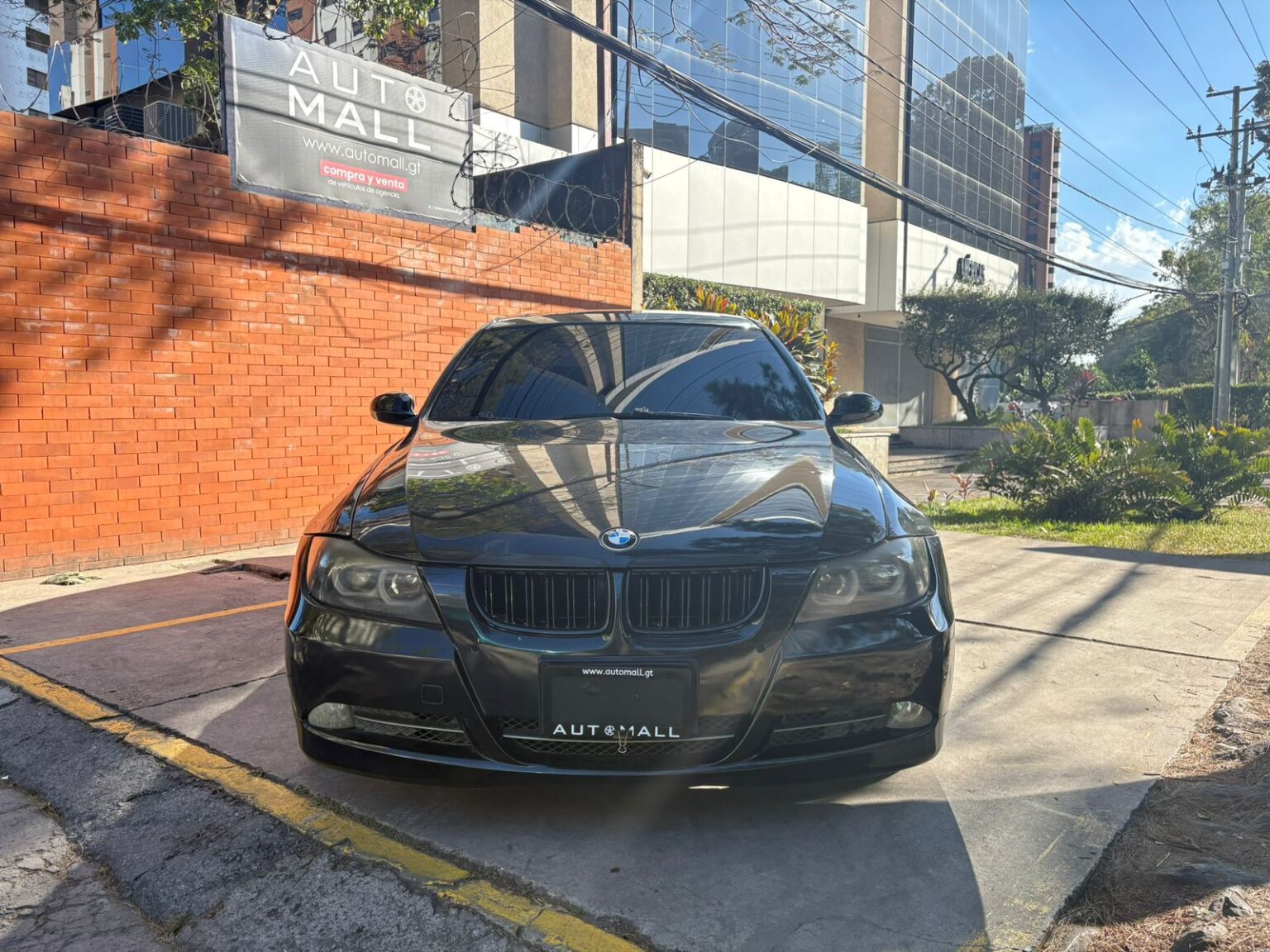 BMW-330D-2007-377DFH (1)