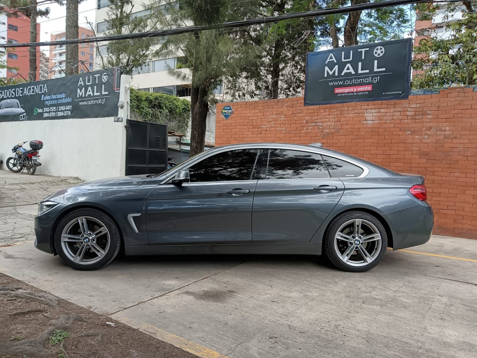 BMW-420i-Gran-Coupe-2018-877GPN (19)