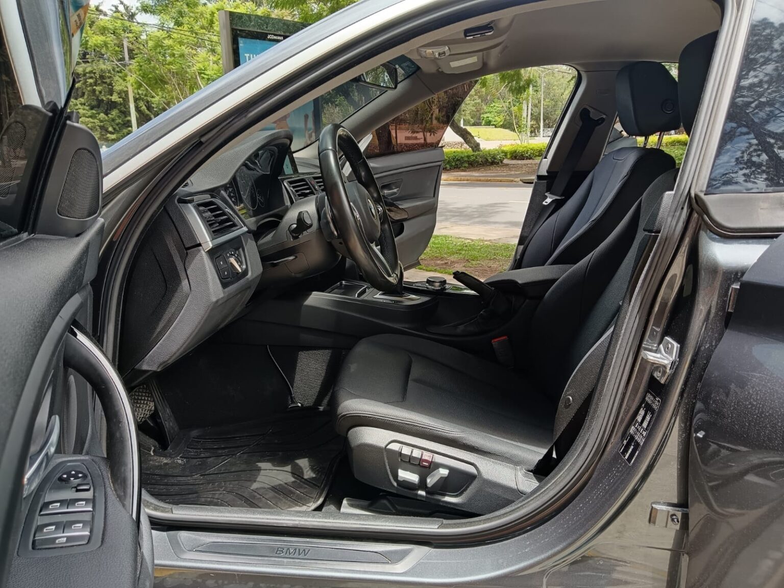 BMW-420i-Gran-Coupe-2018-877GPN (8)