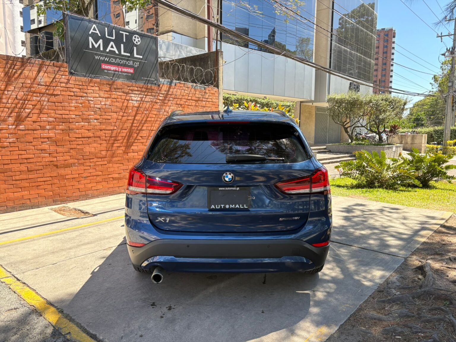 BMW-X1-18i-2022-192JGF (9)