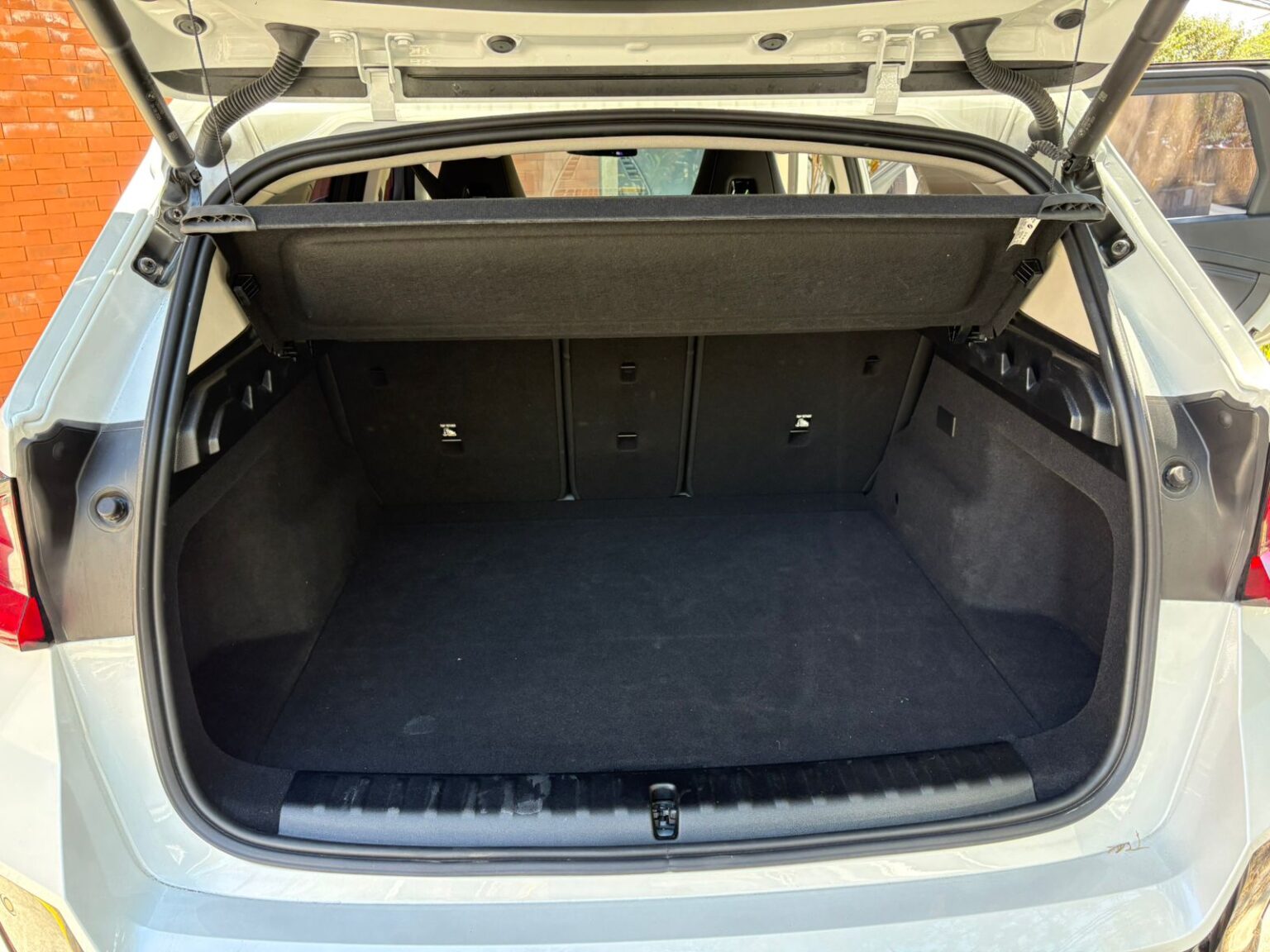 BMW-iX1-2025-861LGY (14)