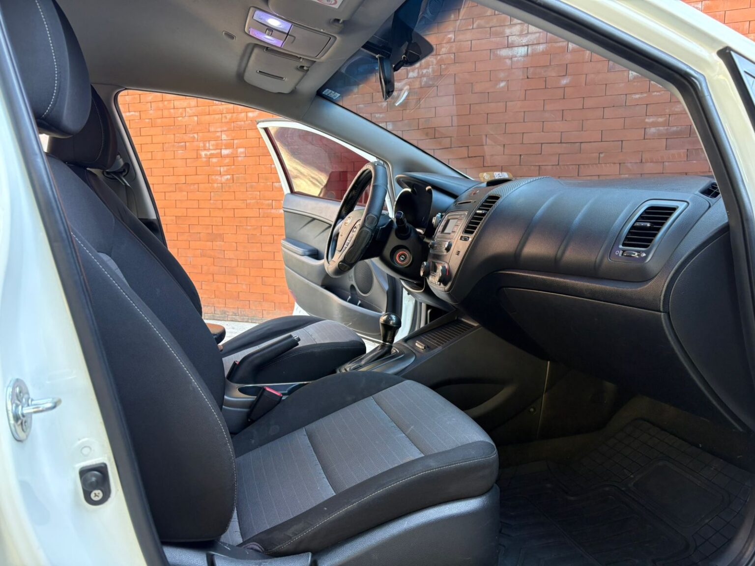 Kia-Cerato-SX-2013-314FLJ (10)