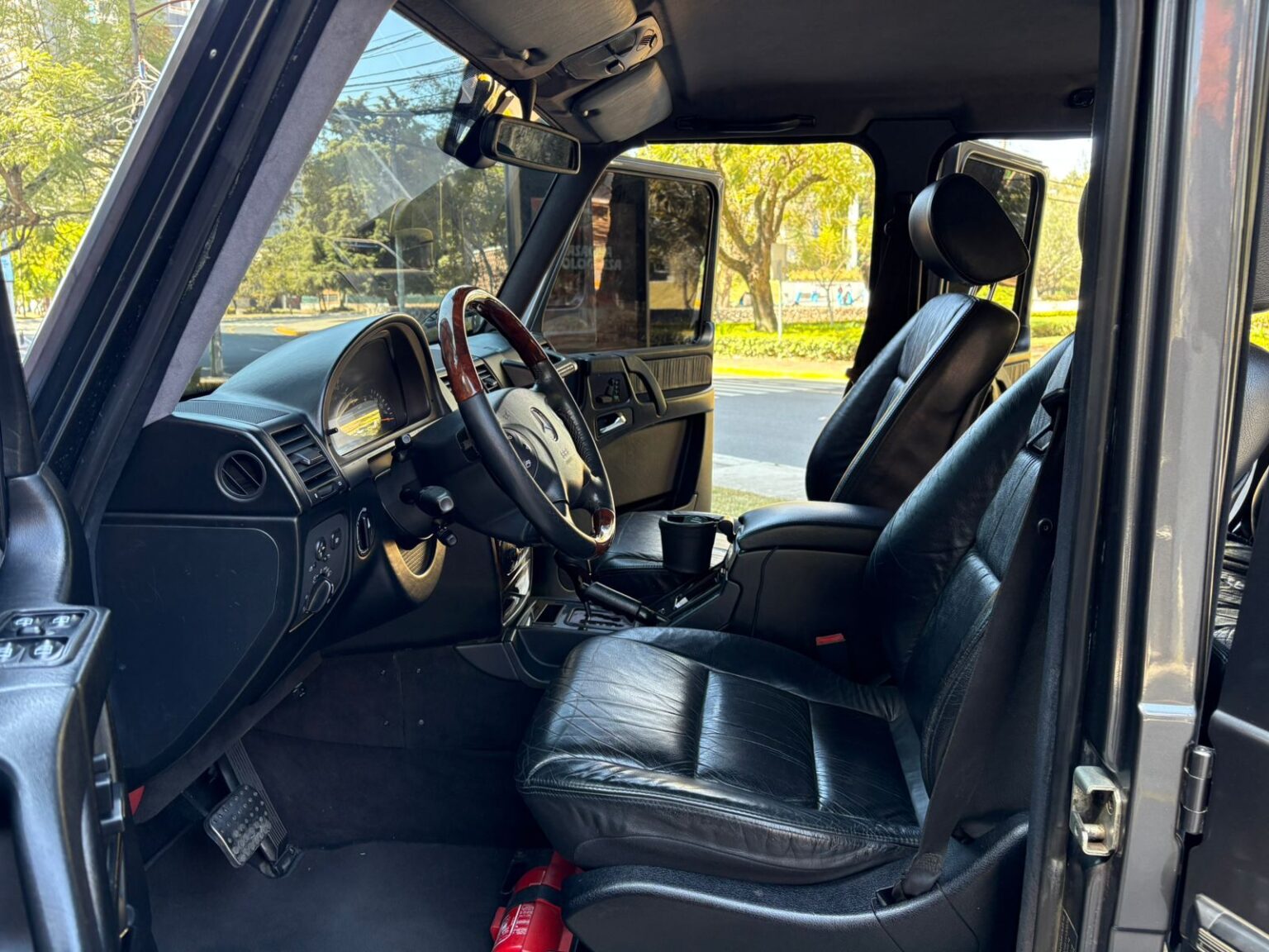 Mercedes-Benz-G500-2003-784KTF (10)