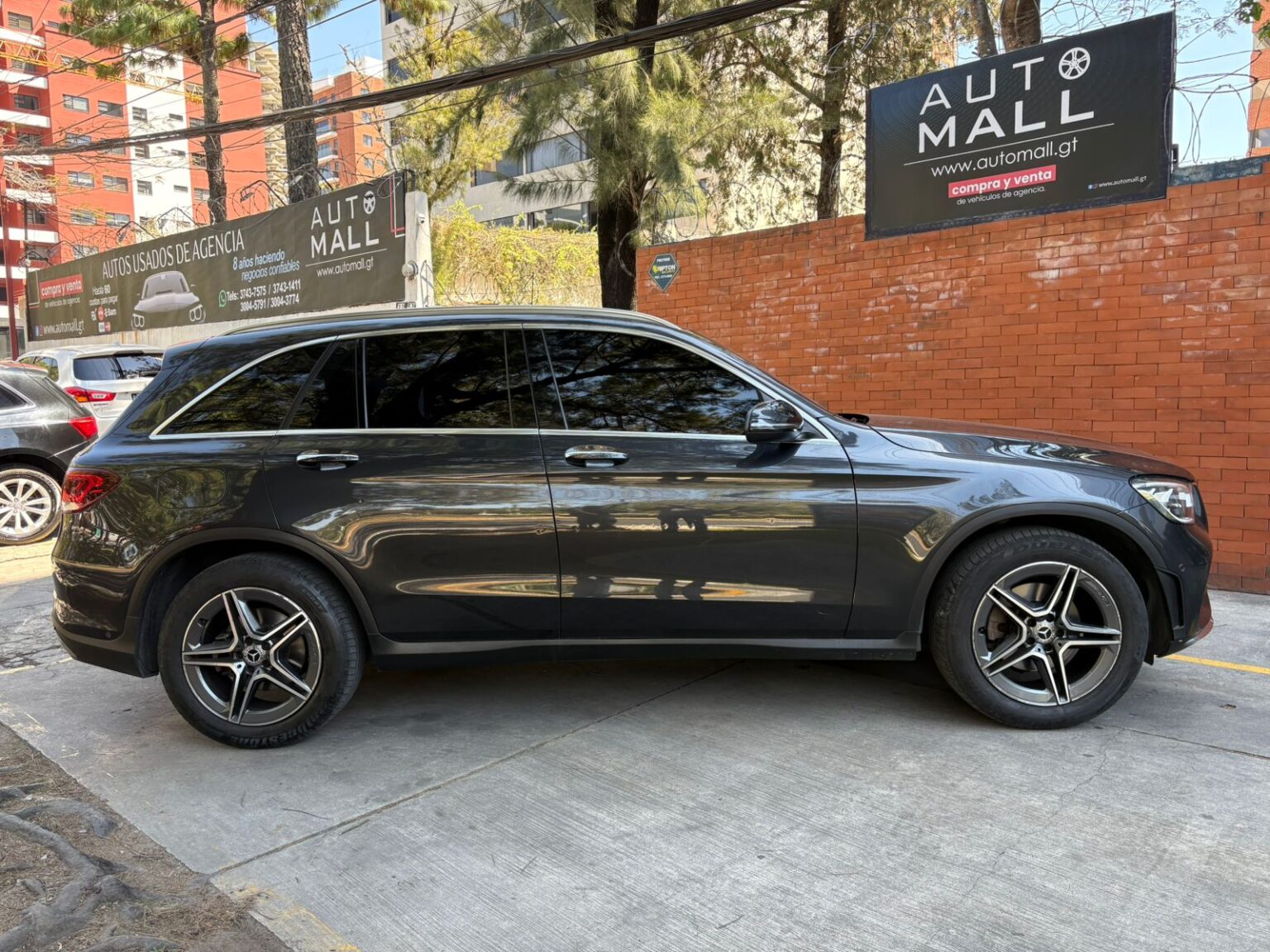 Mercedes-Benz-GLC200-2021-485JKC (6)