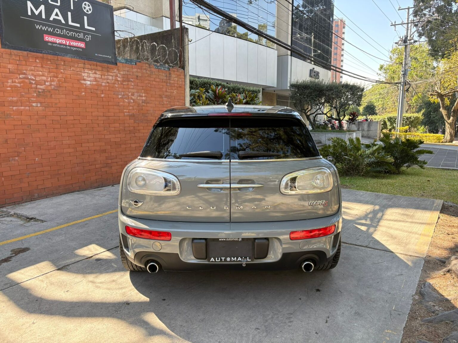 Mini-Cooper-S-Clubman-2016-627KXH (5)