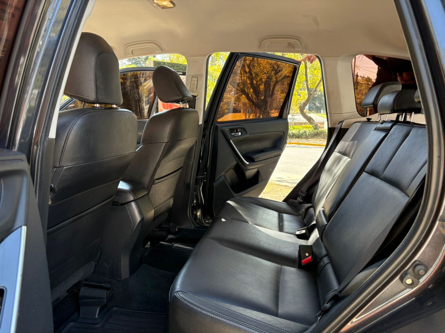 Subaru-Forester-2017-199GRZ (12)