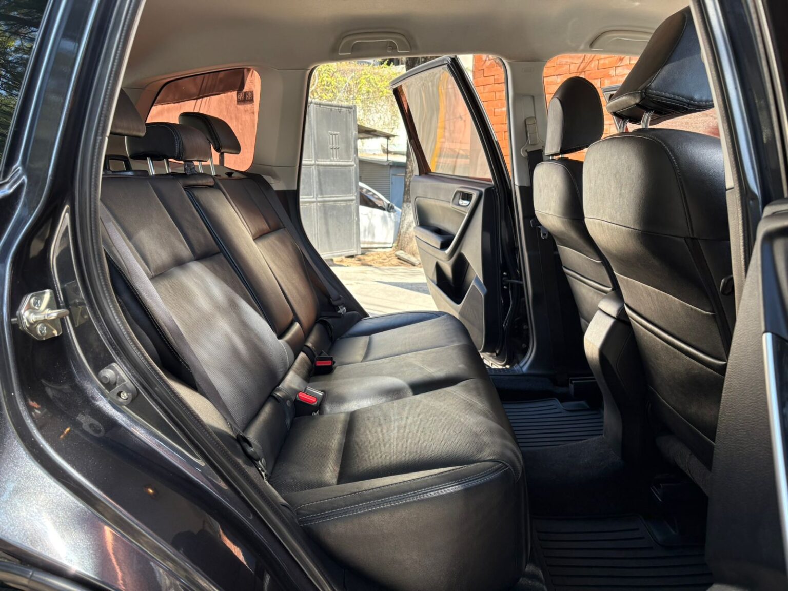 Subaru-Forester-2017-199GRZ (9)