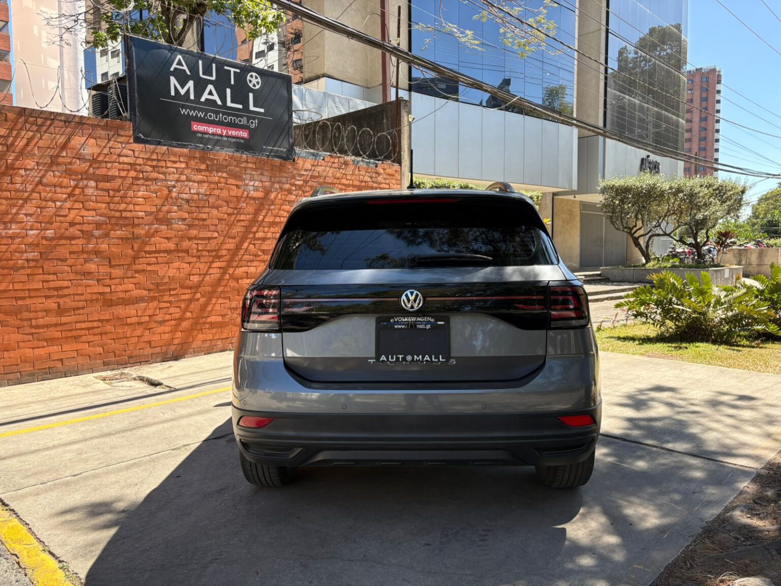 Volkswagen-TCross-2021-167JBF (6)