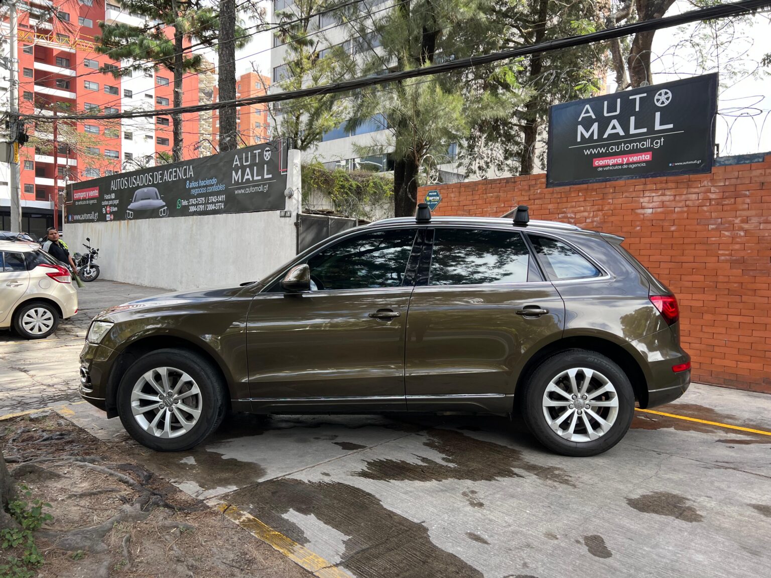 Audi-Q5-2014-561FLV (1)