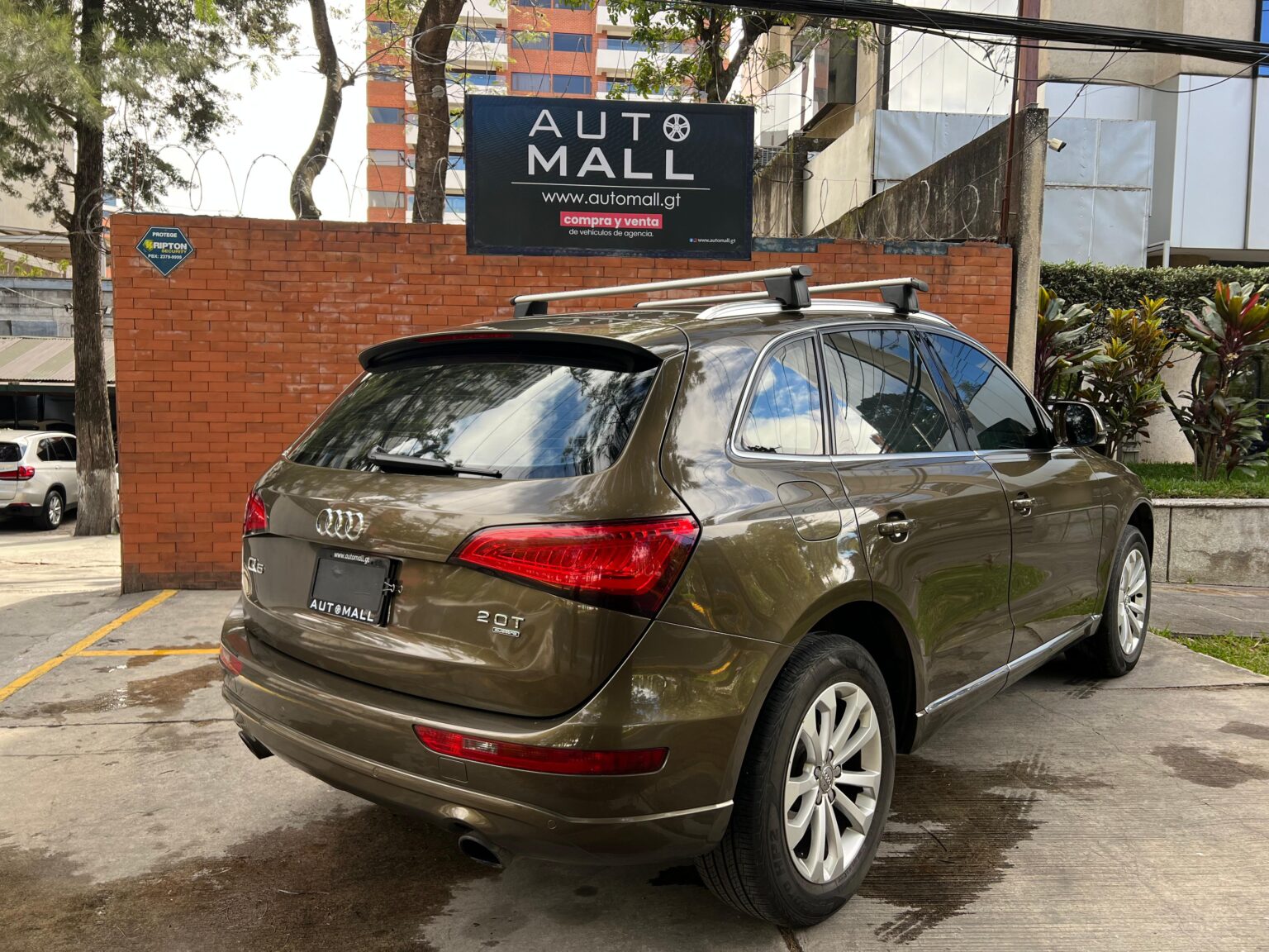 Audi-Q5-2014-561FLV (15)