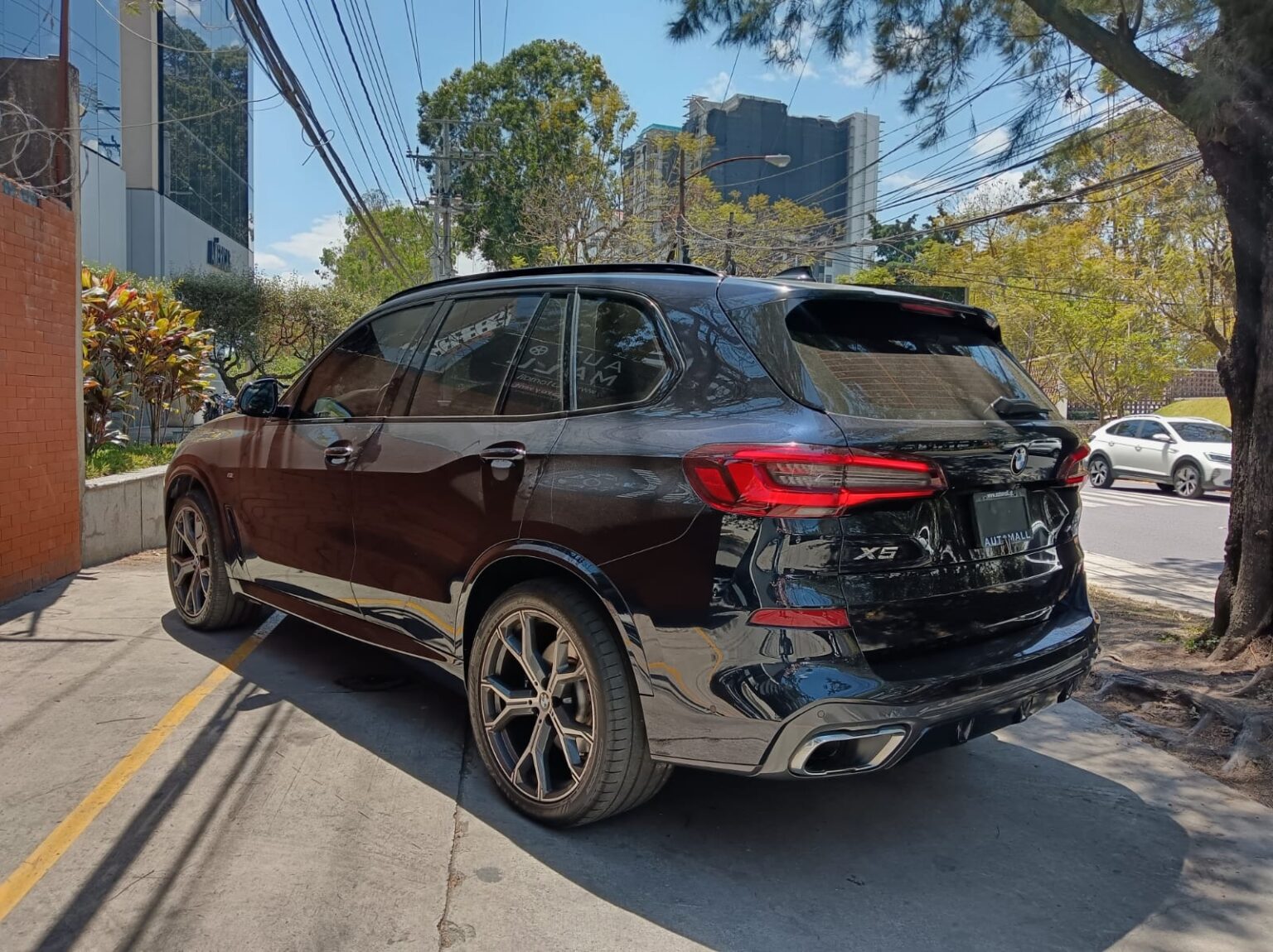BMW-X5-40i-2021-434JDK (1)