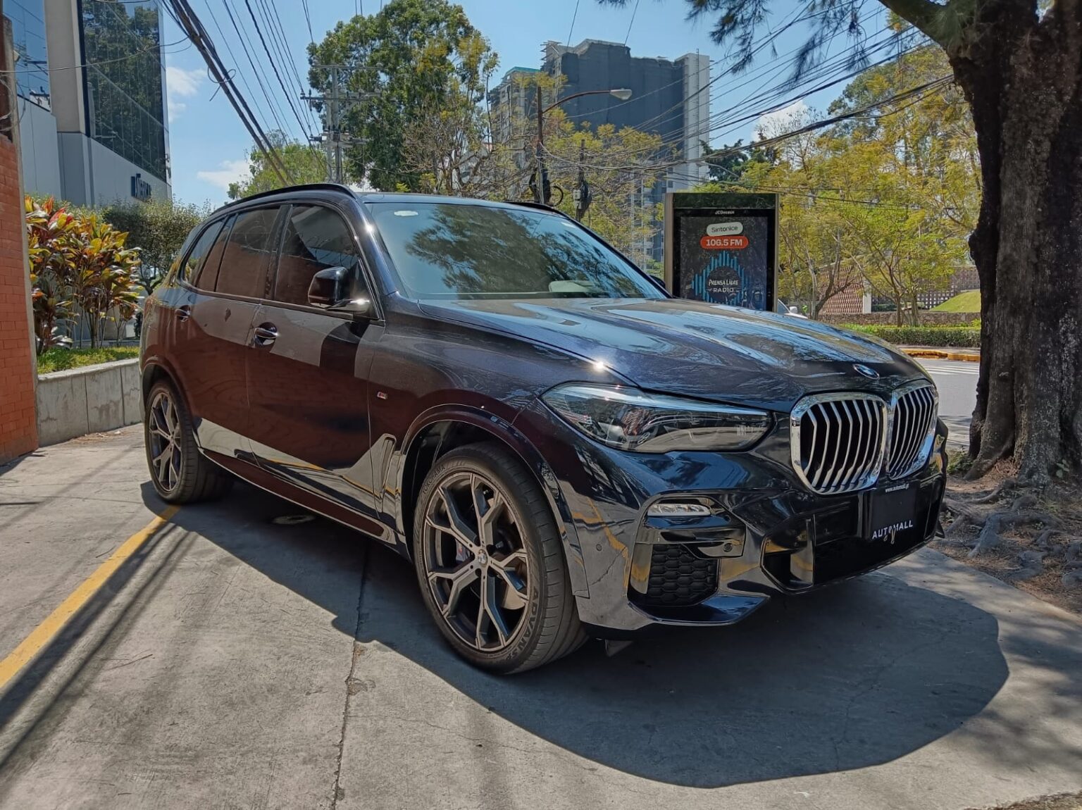 BMW-X5-40i-2021-434JDK (13)