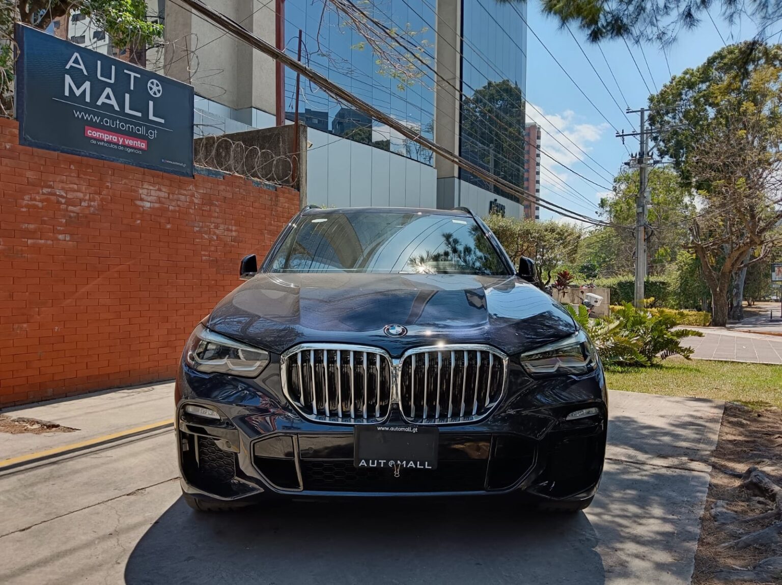 BMW-X5-40i-2021-434JDK (18)