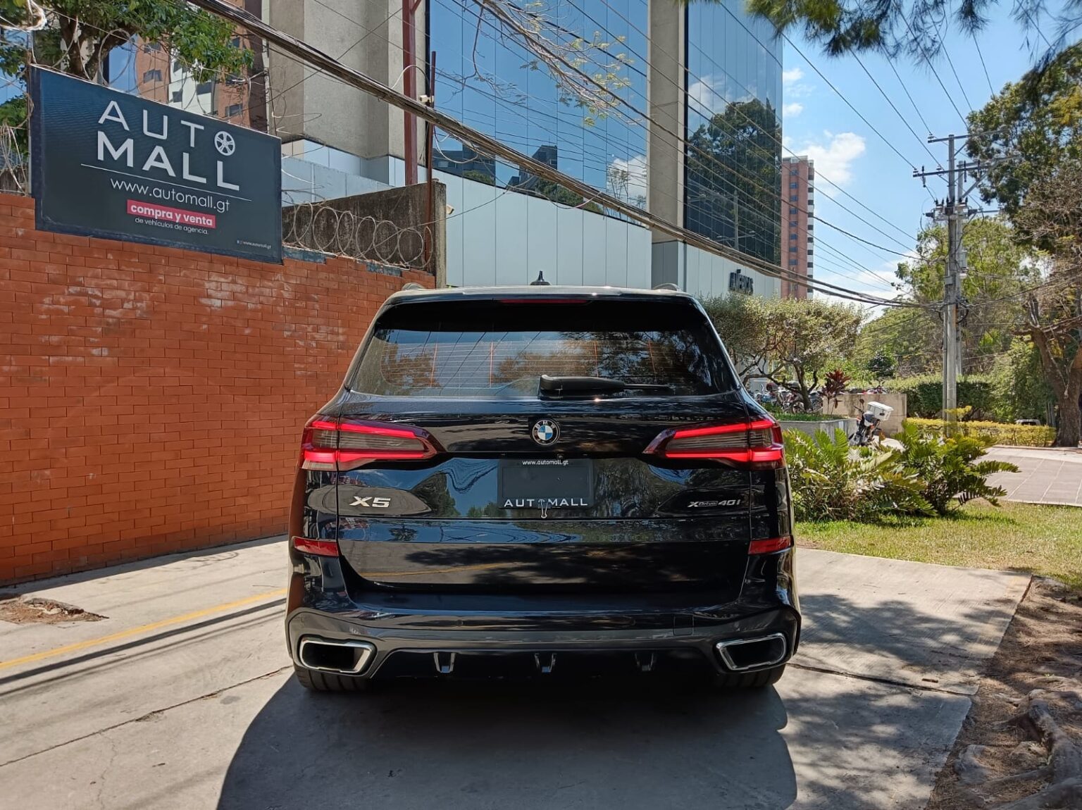 BMW-X5-40i-2021-434JDK (2)