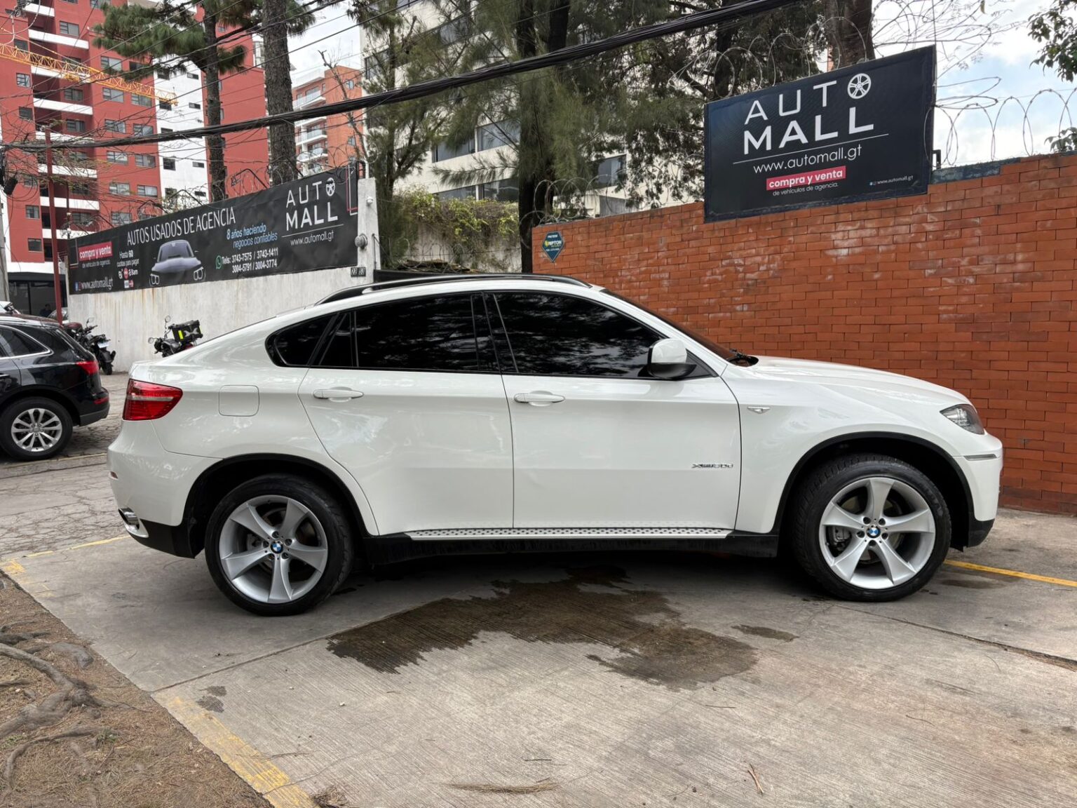 BMW-X6-30d-2011-610FBQ (3)