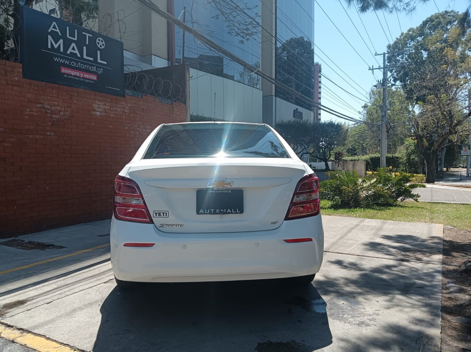 Chevrolet-Sonic-LT-2017-209GTH (16)