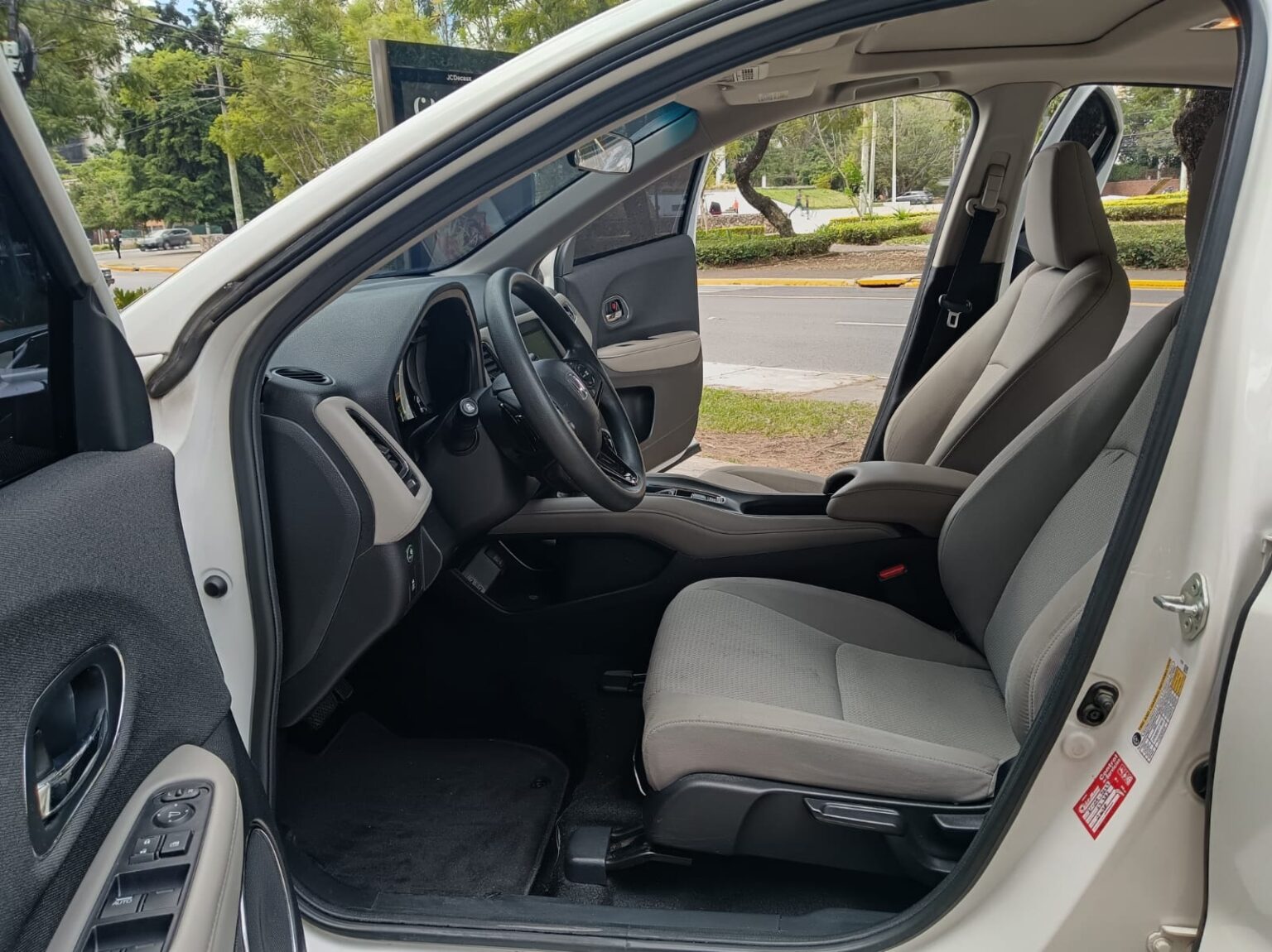 Honda-HRV-EX-AWD-2022-300KHT (7)