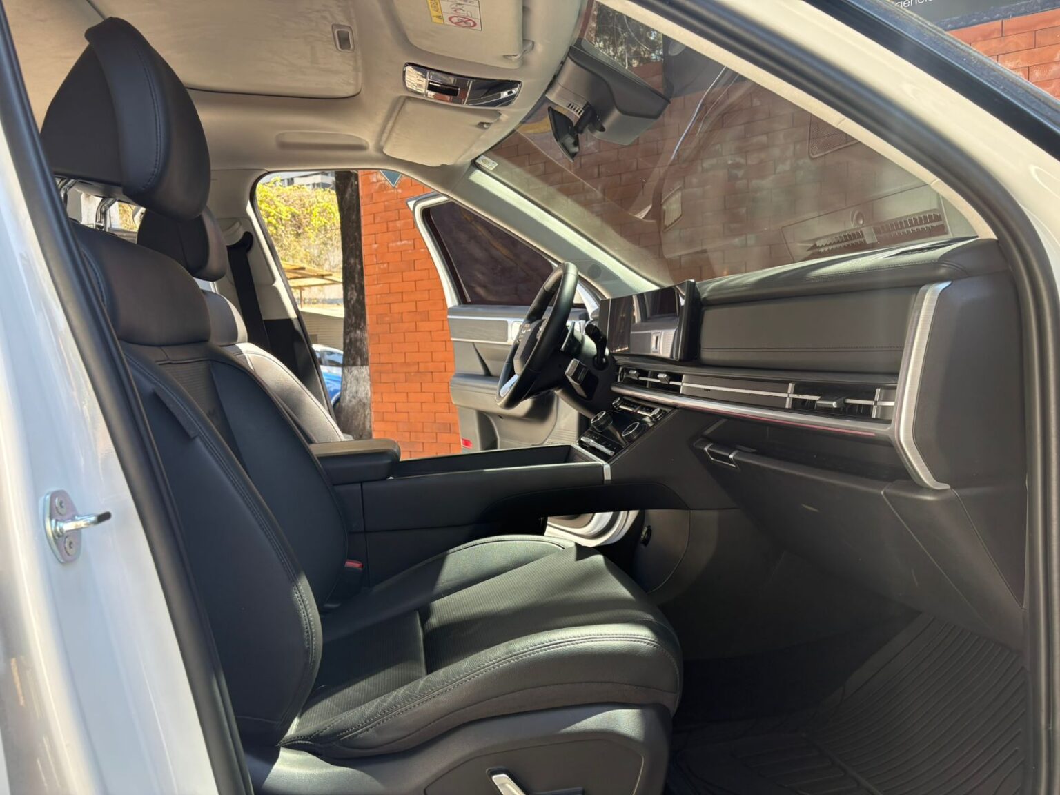 Hyundai-SantaFe-2025-095KVL (11)