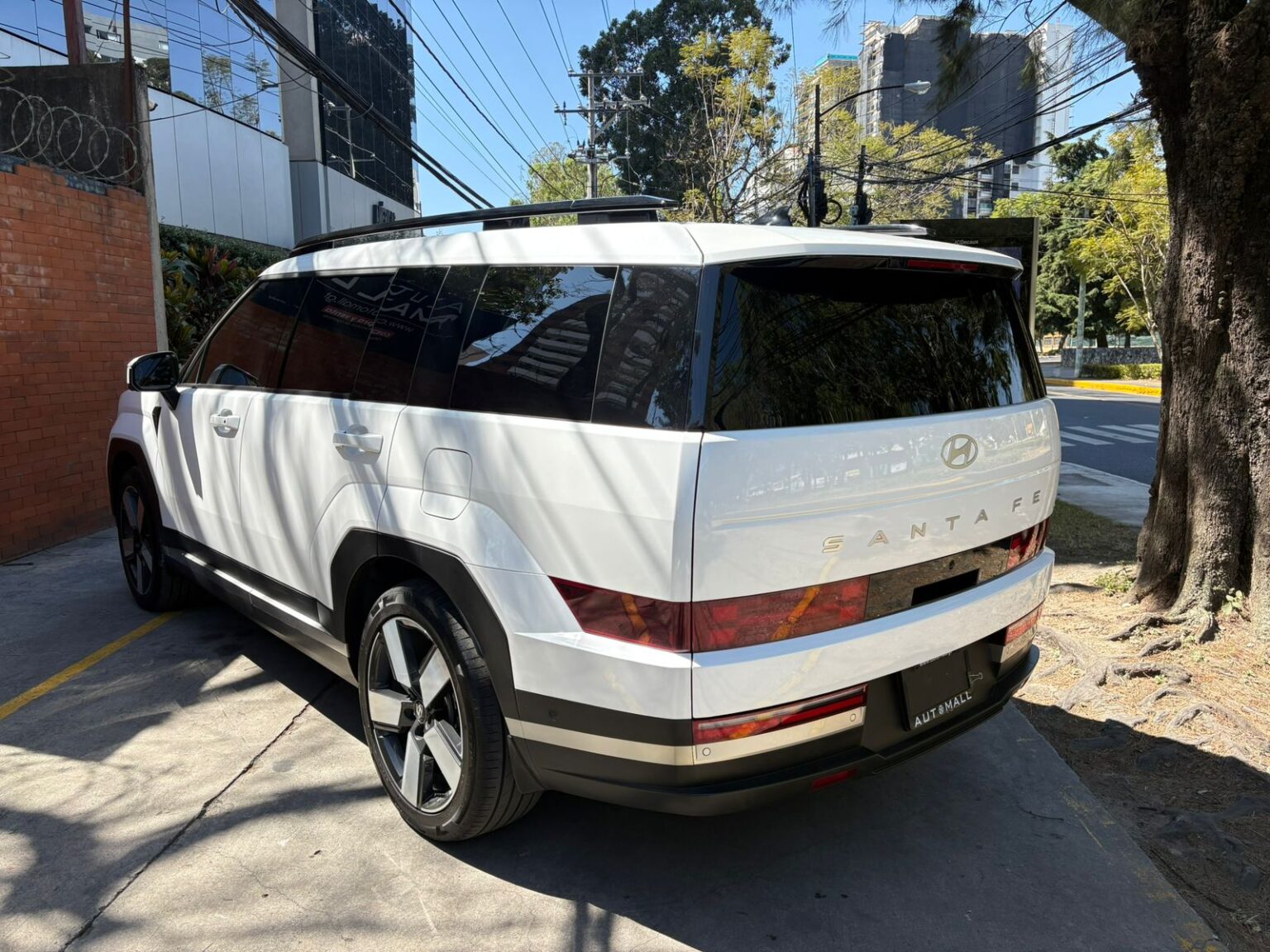 Hyundai-SantaFe-2025-095KVL (6)