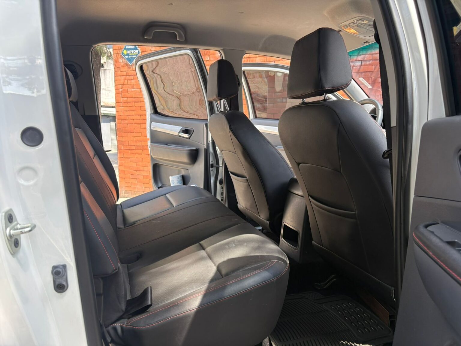 Jac-T8-2023-901KBW (10)