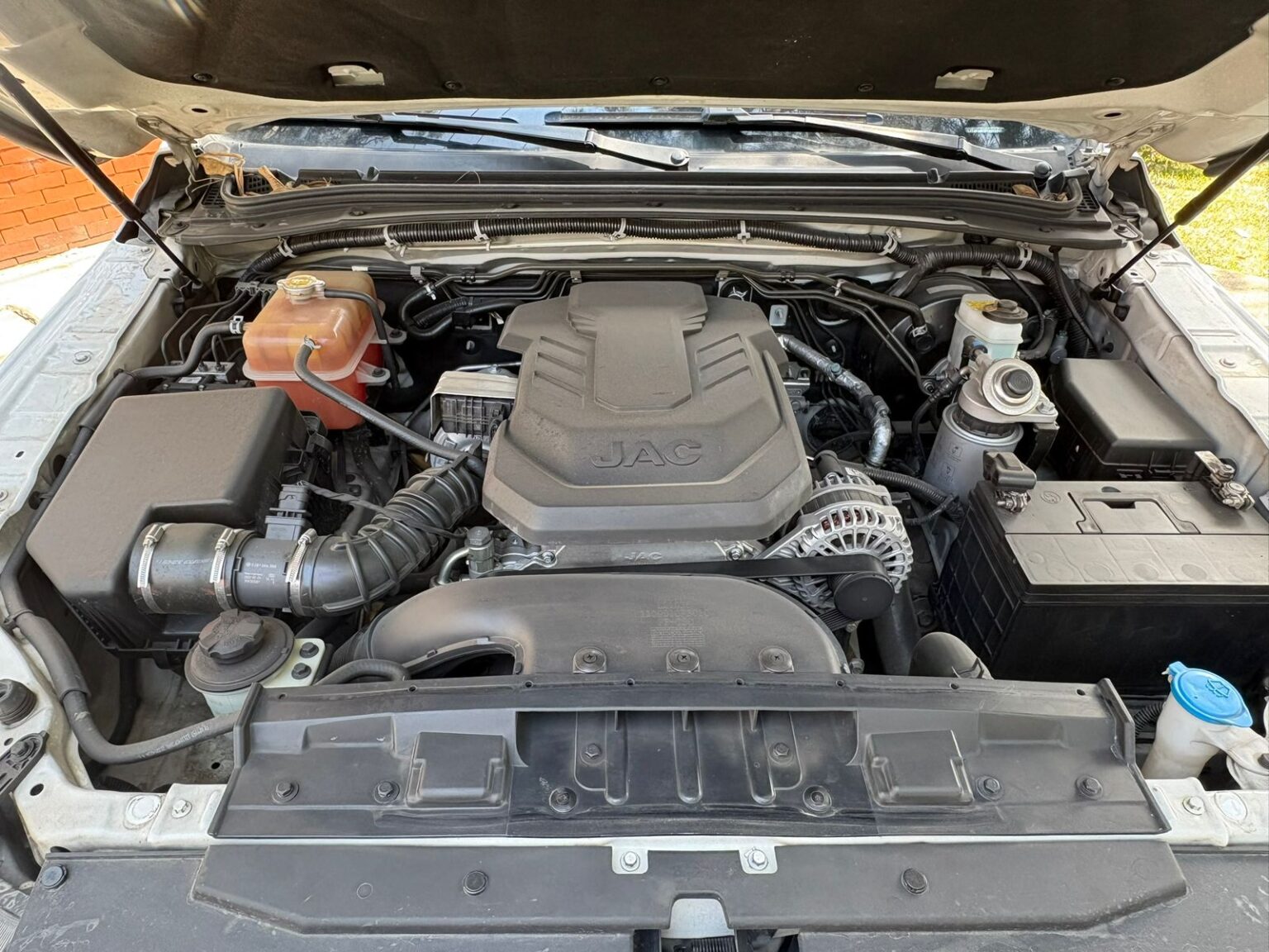 Jac-T8-2023-901KBW (14)